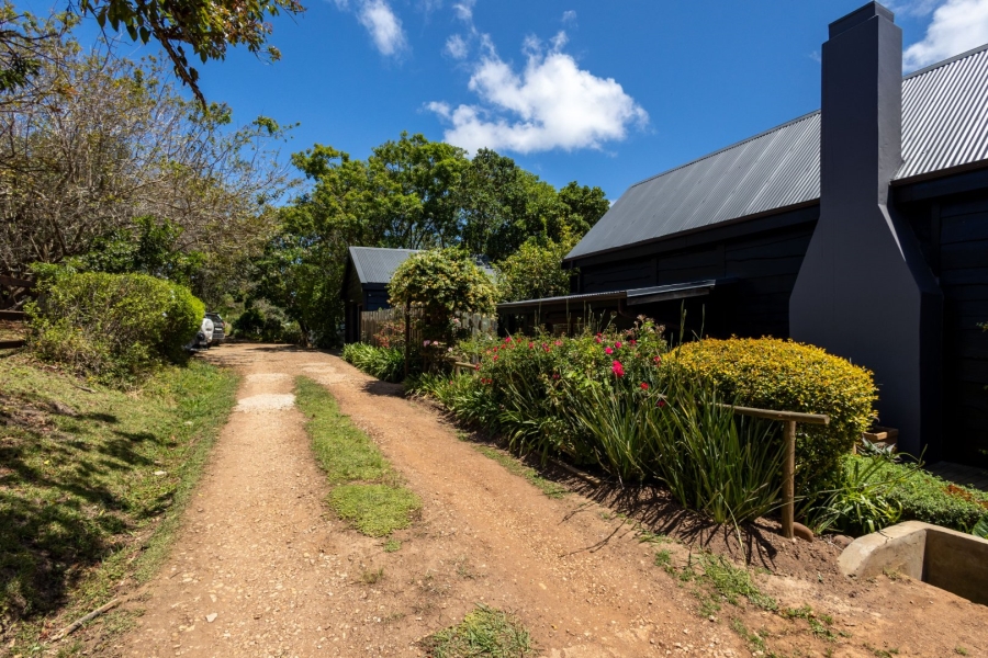 3 Bedroom Property for Sale in The Crags Western Cape